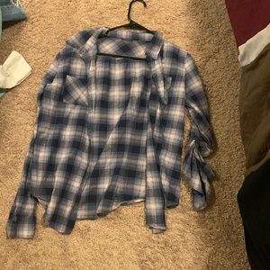 Size M plaid button down
